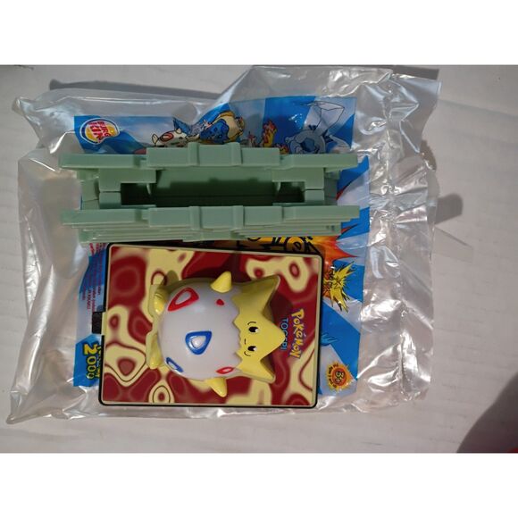 Togepi Burger King Pokemon 2000 Power Cards Kids Meal Toys - Picture 1 of 3